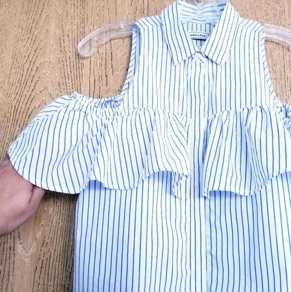 Abercrombie & Fitch Open Shoulder Striped Shirt